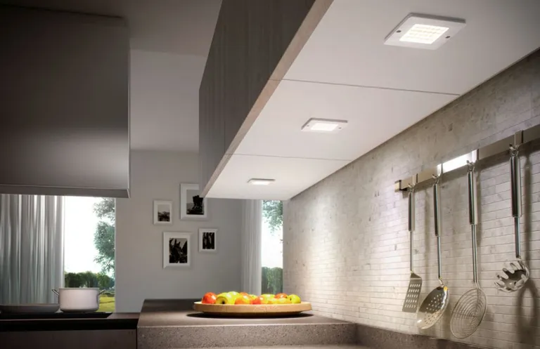 Polar XS LED-lampe 5W 24V børstet aluminium